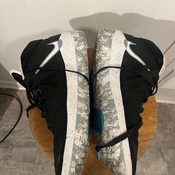 KD 13 Nike men size 16 preowned - Picture 2 of 5